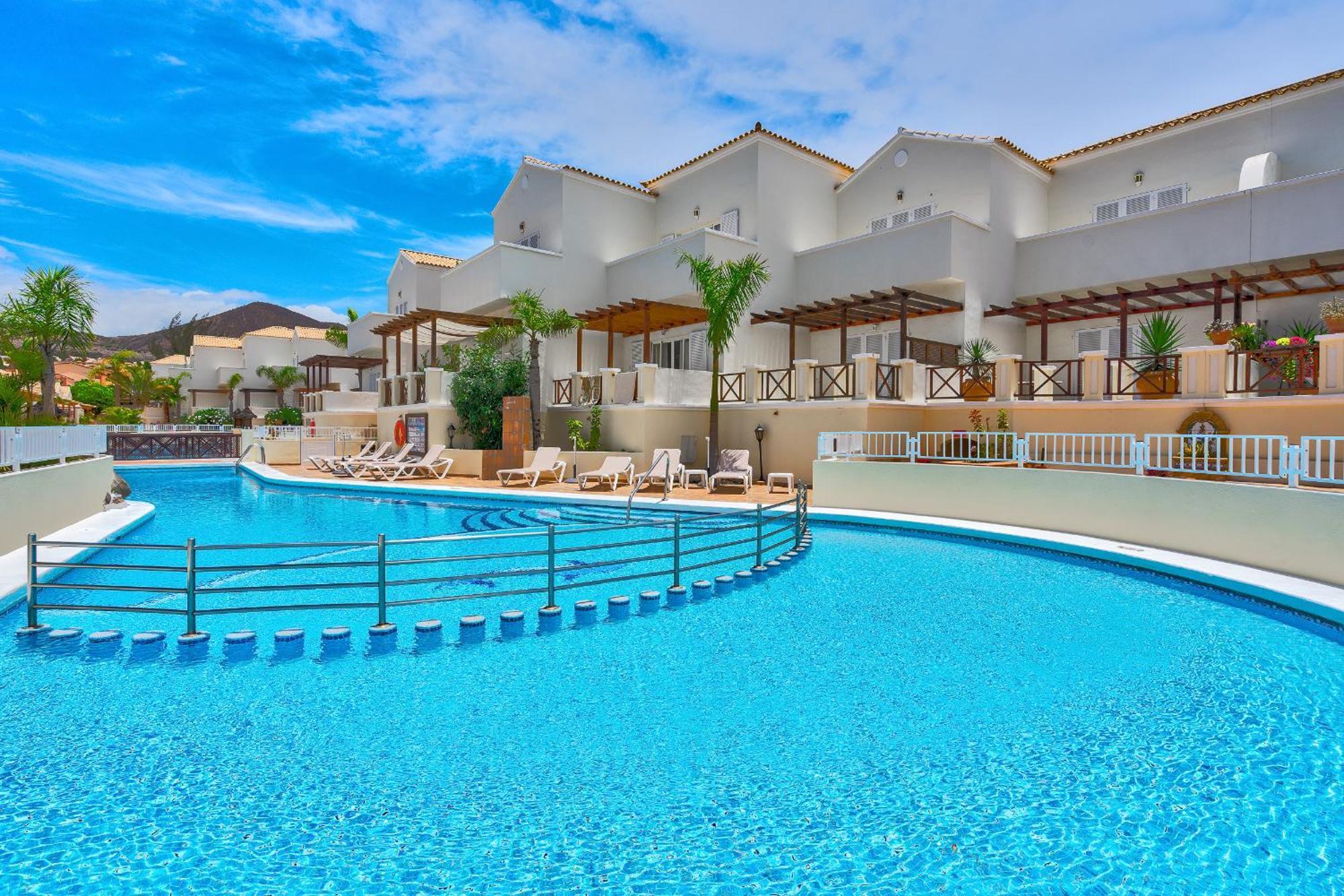 Chalet Golf Playa De Las Americas 2 Arona  Bagian luar foto